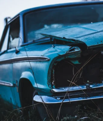 Chcete se zbavit havarovaného automobilu? Pomůže likvidace vozidel Brno